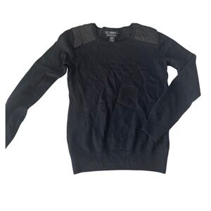 Elegant Black Crewneck Sweater Extra Fine Marino Wool